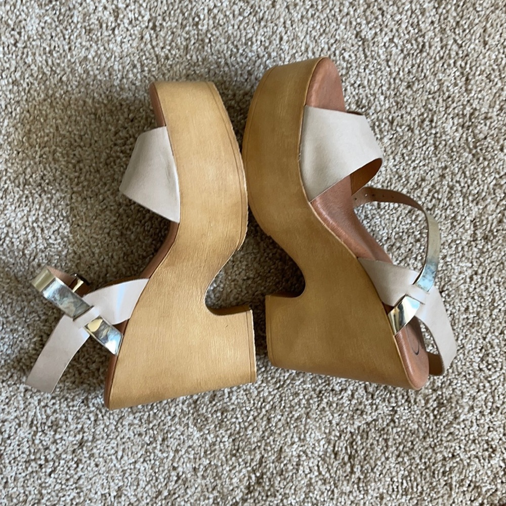 Platform heels